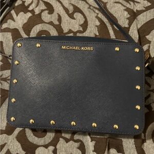 Michael Kors Sandrine Stud LG EW Crossbody Bag